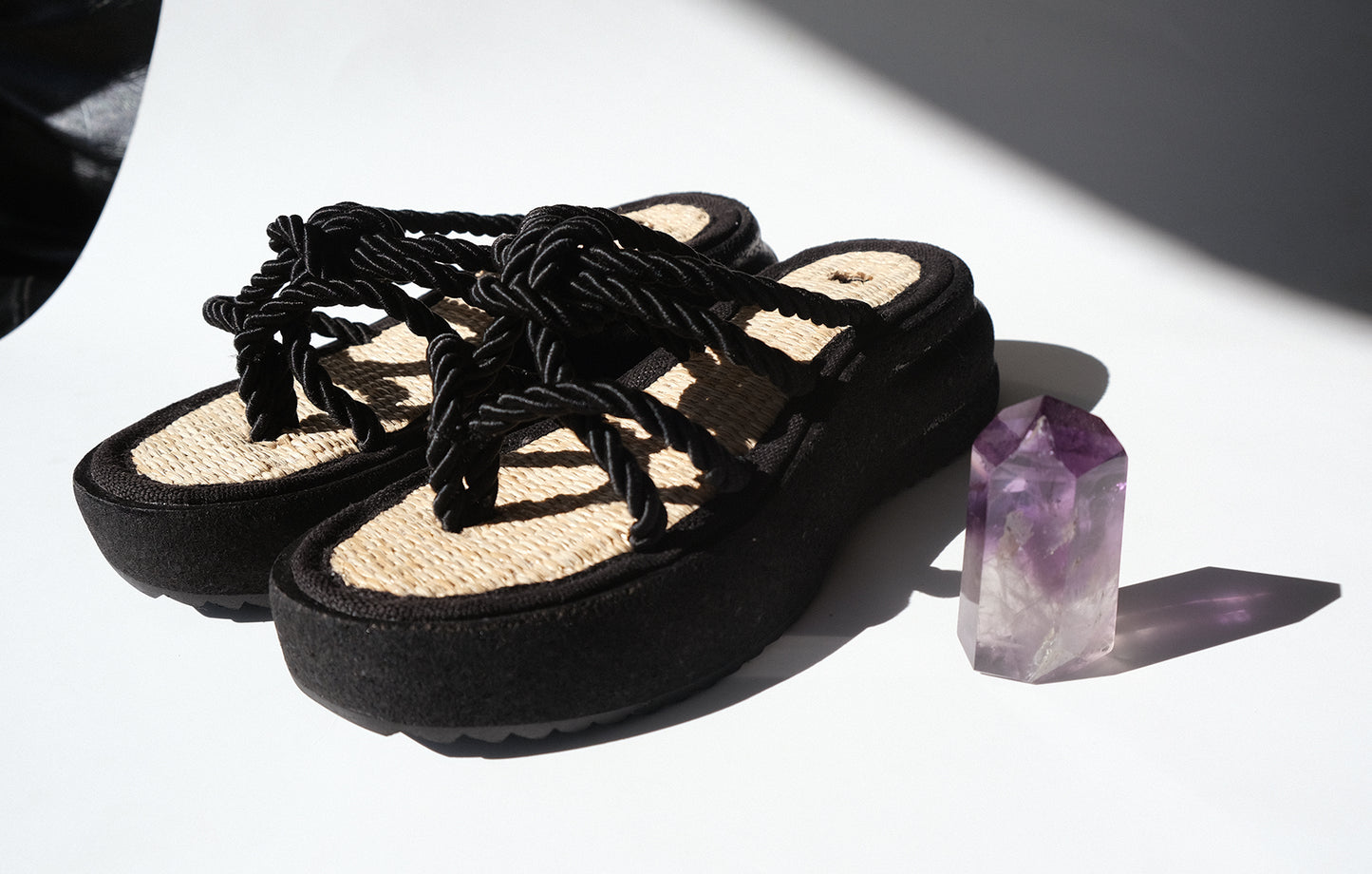 GAIA ROPE ~ BLACK | eco sandal ༓