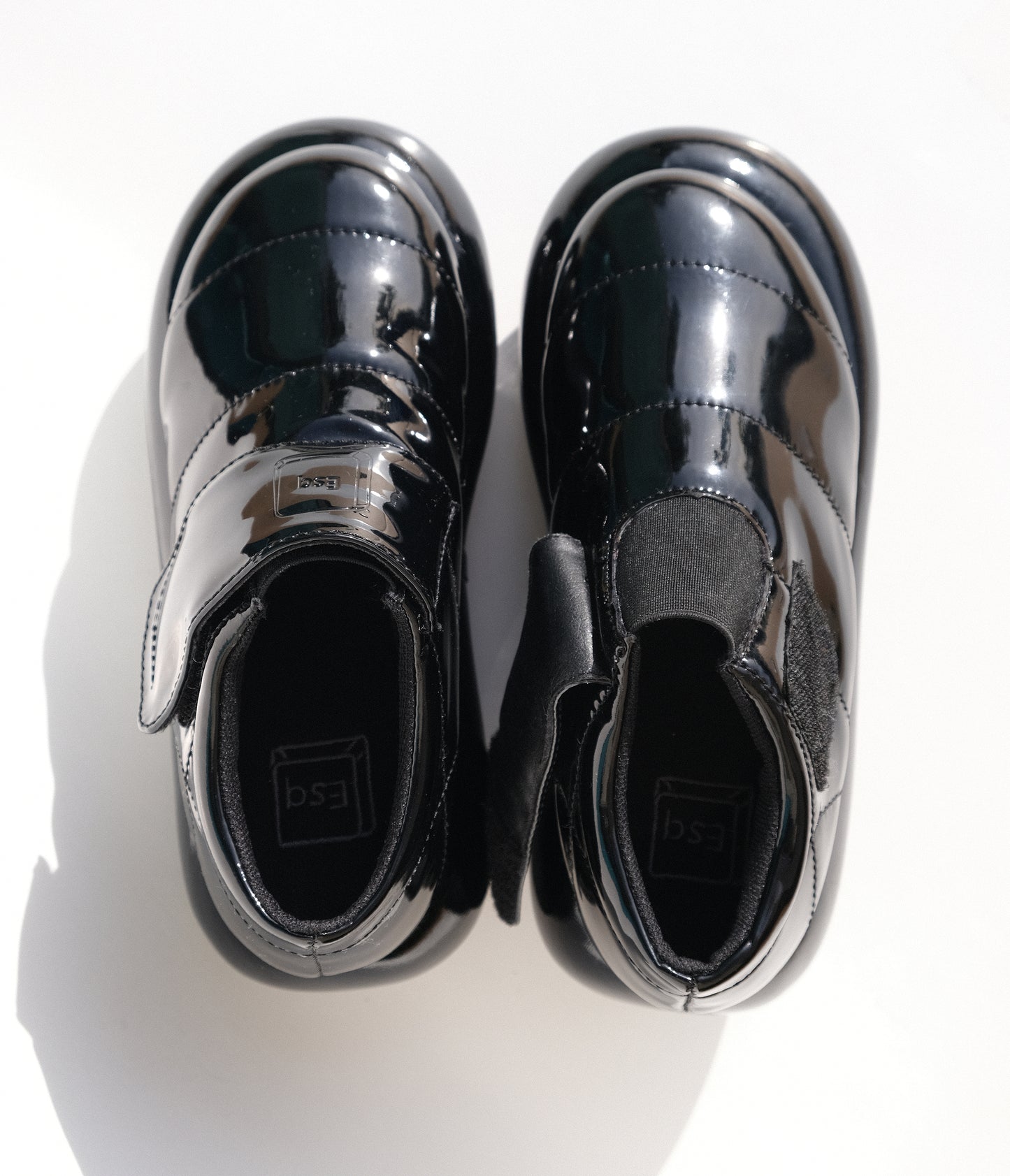 IIIM • GLOSS • BLACK