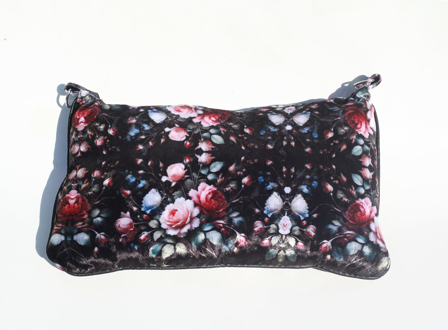 Pillow Whisper💤 🌹 {ʀᴏsᴇ ᴄʟᴜᴛᴄʜ}