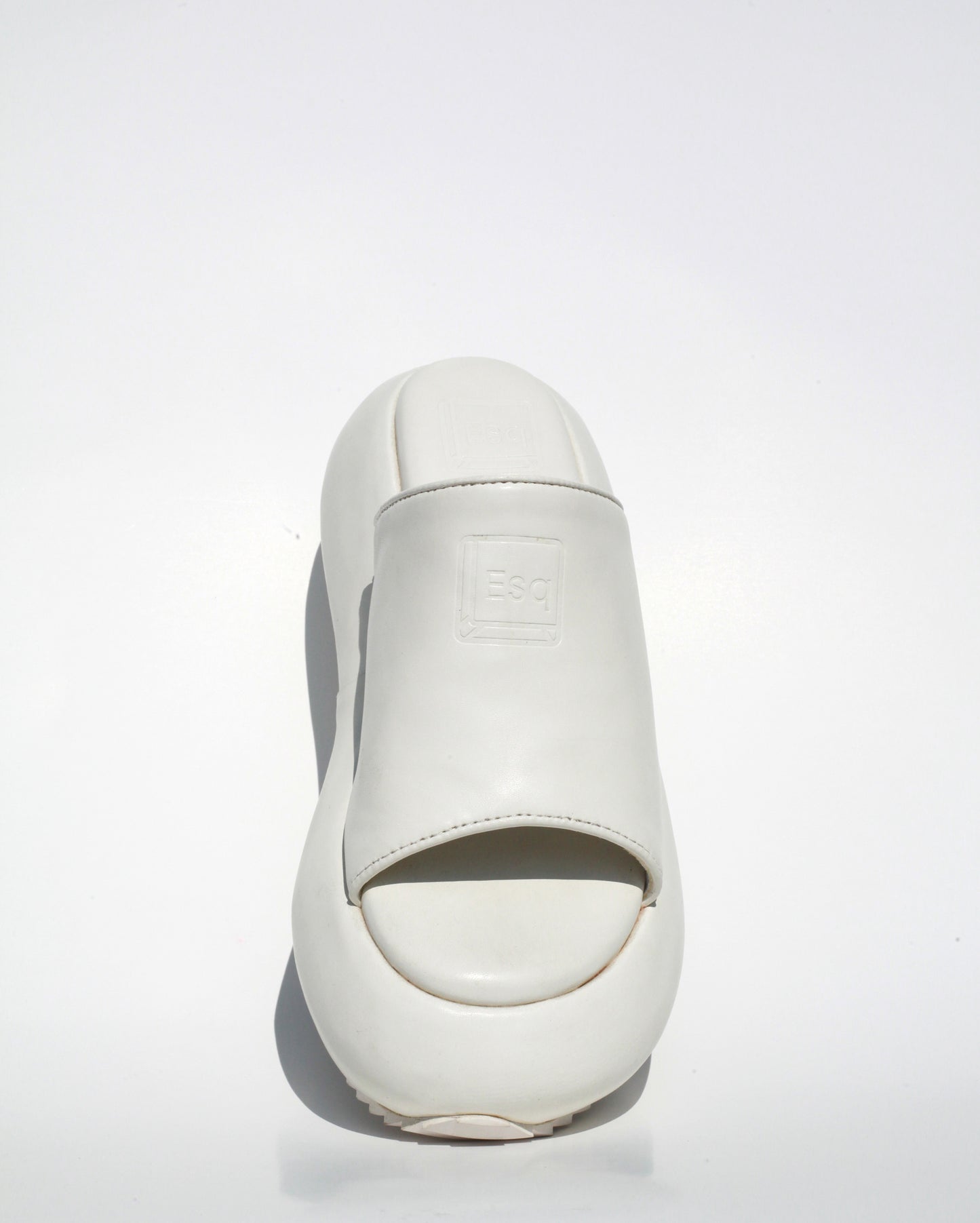 IIIM • IVORY