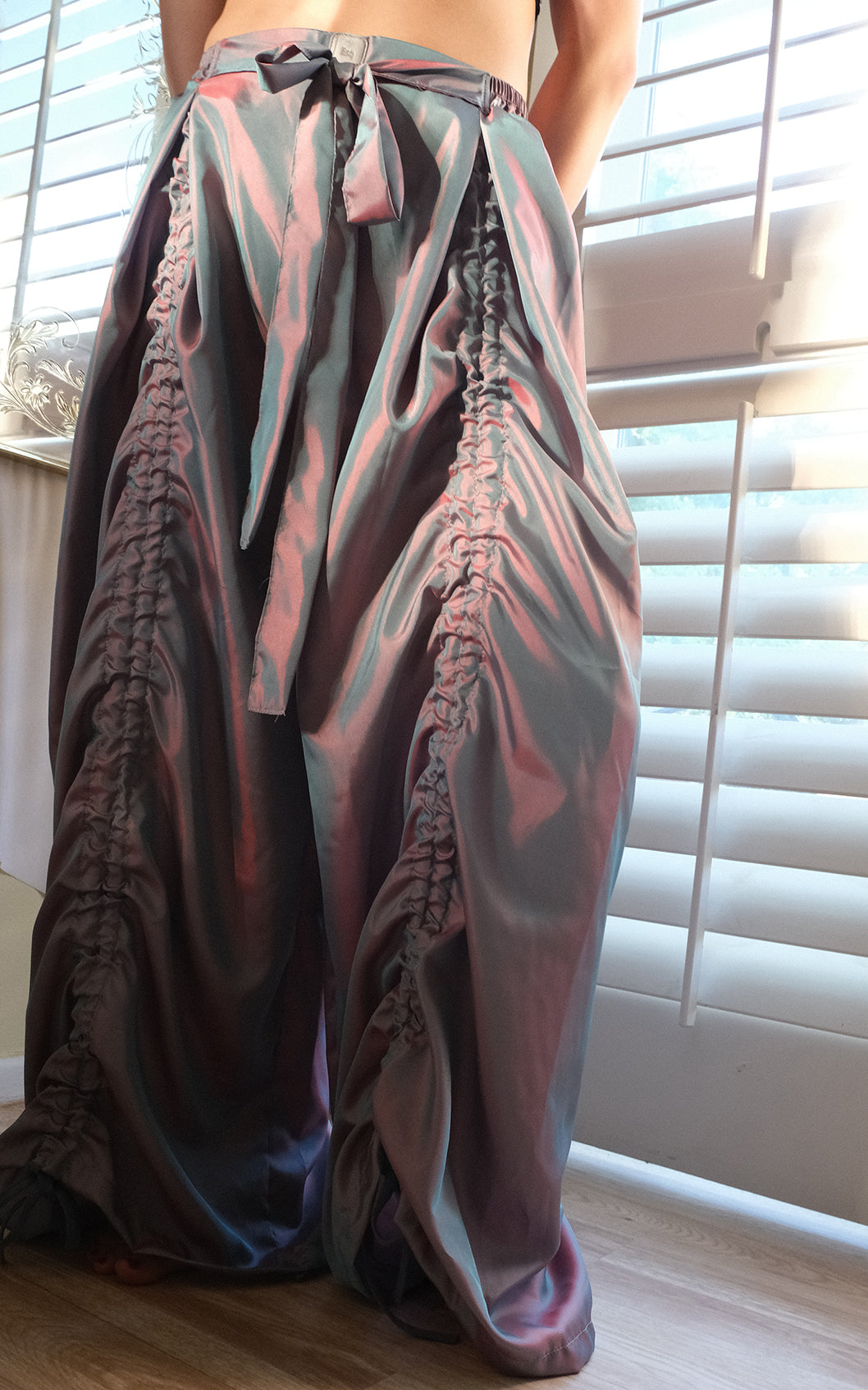 Armore ~ iridescent violet (curtain pants)