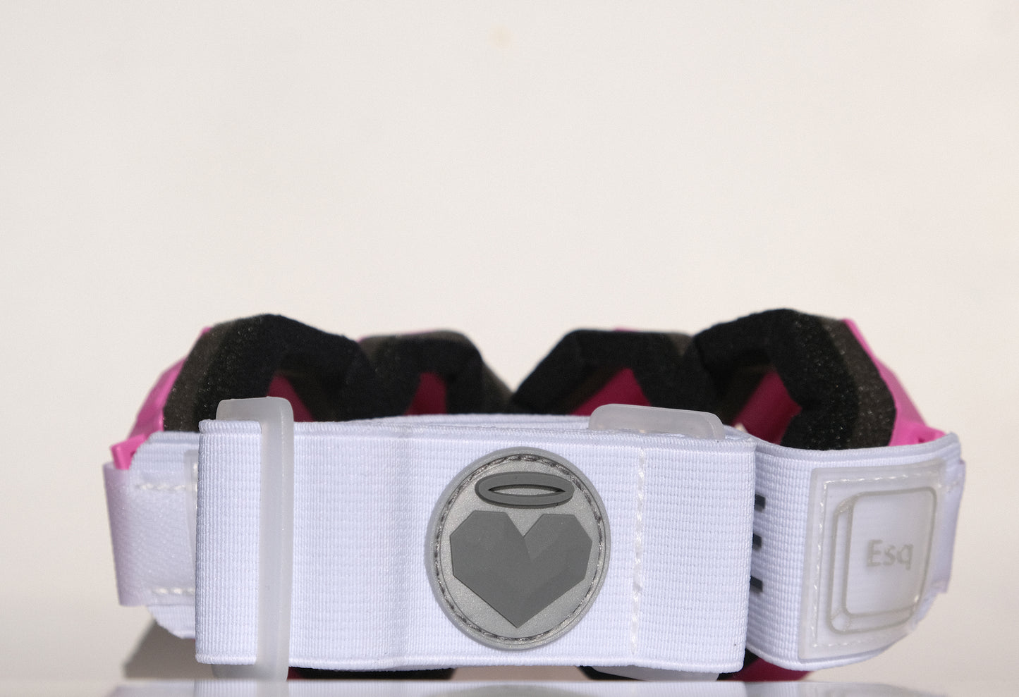 ESQAPE GOGGLES™ PINK ᴀʟʟ ᴡᴇᴀᴛʜᴇʀ