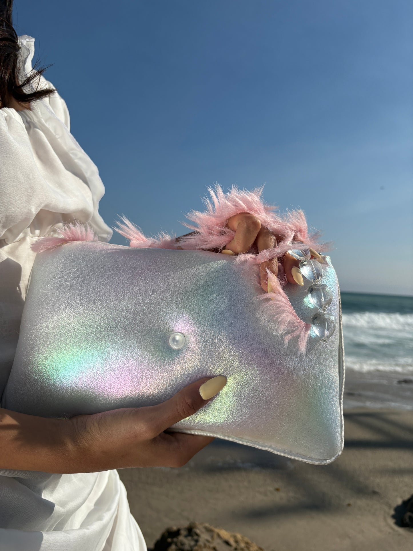 Pillow Whisper💤  🐚    {ɪʀɪᴅᴇsᴄᴇɴᴛ ᴄʟᴜᴛᴄʜ}