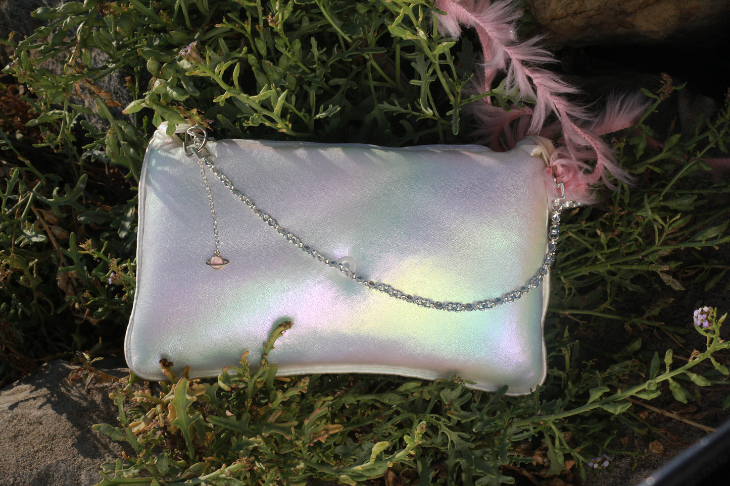 Pillow Whisper💤  🐚    {ɪʀɪᴅᴇsᴄᴇɴᴛ ᴄʟᴜᴛᴄʜ}