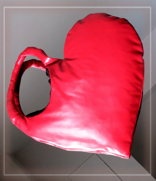 ♥ RUN red  {ᴄʟᴜᴛᴄʜ ʙᴀɢ}