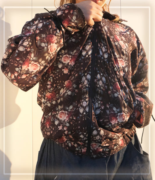 TREQUE ROSE  [JACKET]