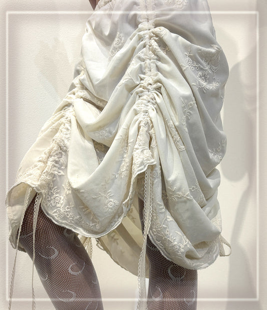 Armore Skirt ~ ivory floral  (ᴄᴜʀᴛᴀɪɴ ʟᴇɴɢᴛʜ)