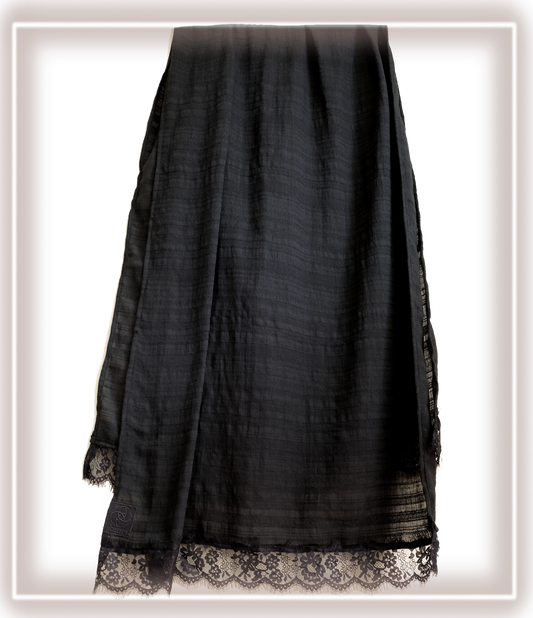 Roseffy Spring Scarf ~ Black